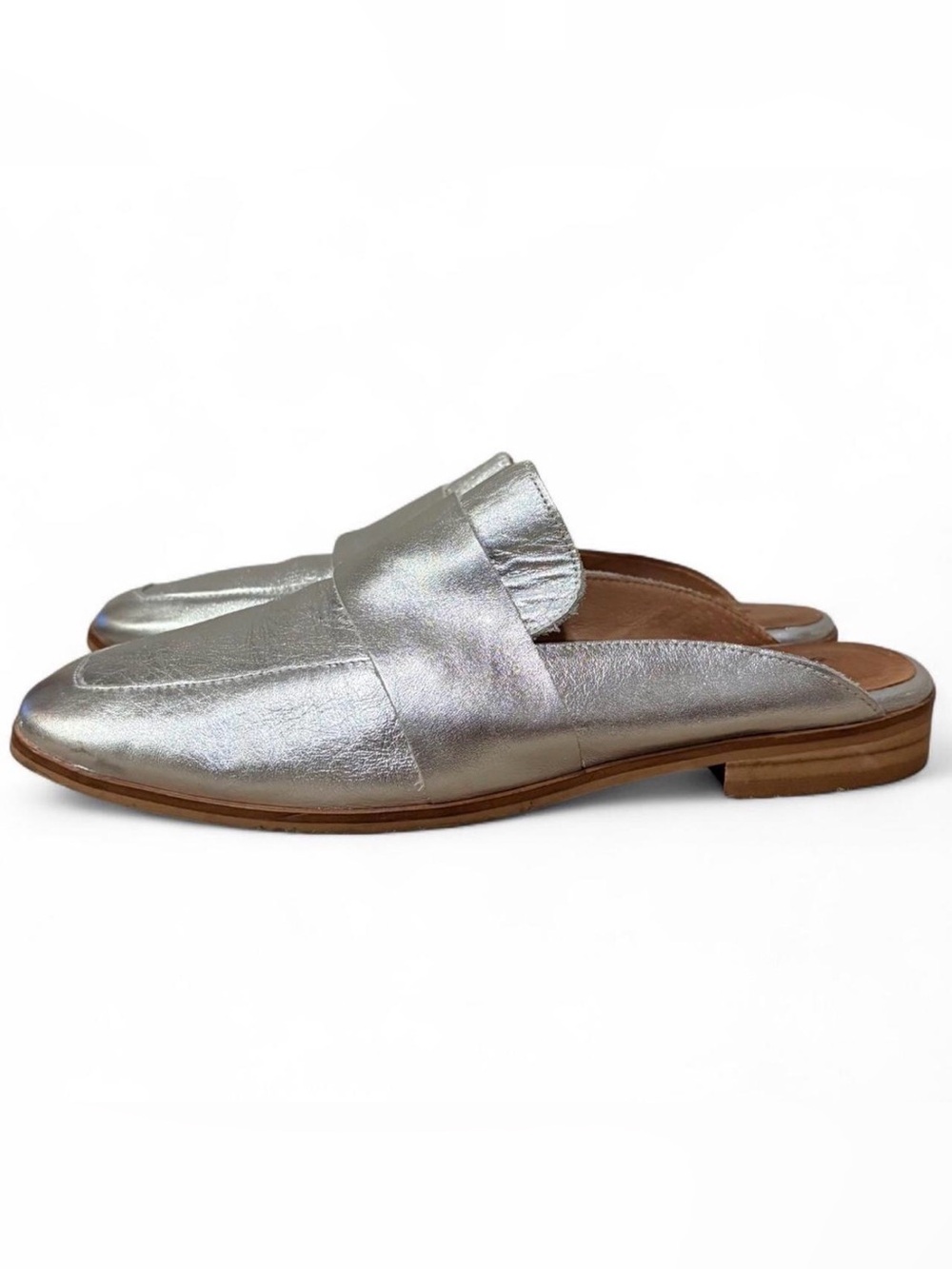 Free People silver metallic leather loafers slip on size 38